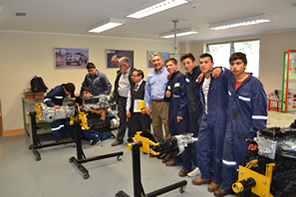 ANAC Y Grupo Educar Realizan Visita Al Liceo Guillermo Marín De Retiro